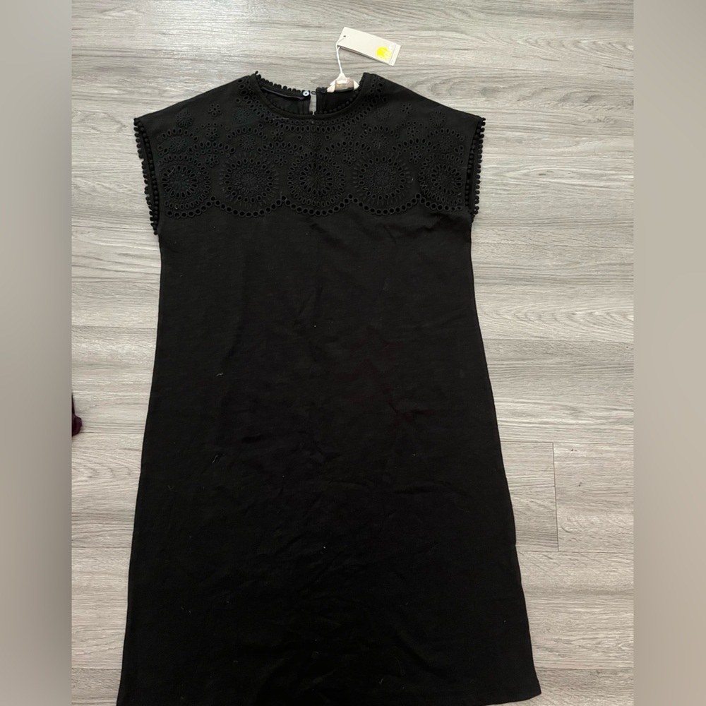 NWT Boden Black Eyelet Cutout Cotton Cap Sleeve T-shirt Dress Size 6 - Picture 2 of 4